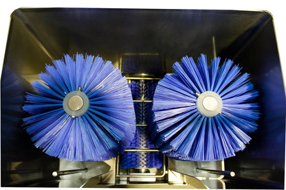 Motorised boot washer