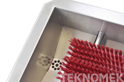 Manual boot washer with side rail & backsplash