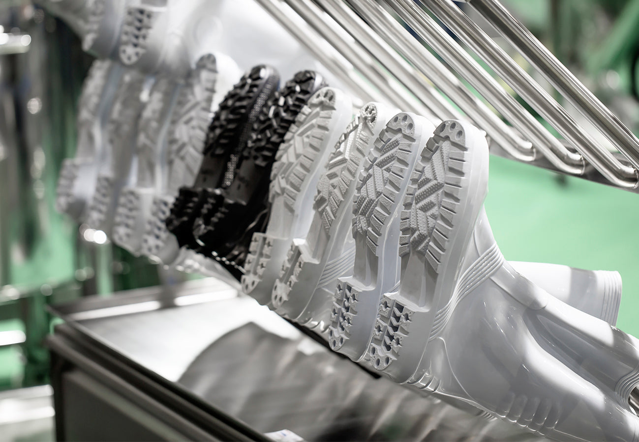 Hygienic & functional changing room furniture | Teknomek