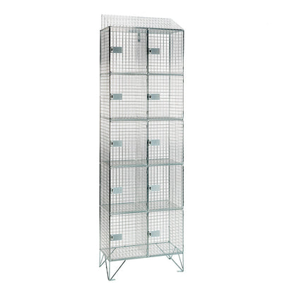 Wire mesh lockers