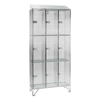 Wire mesh lockers