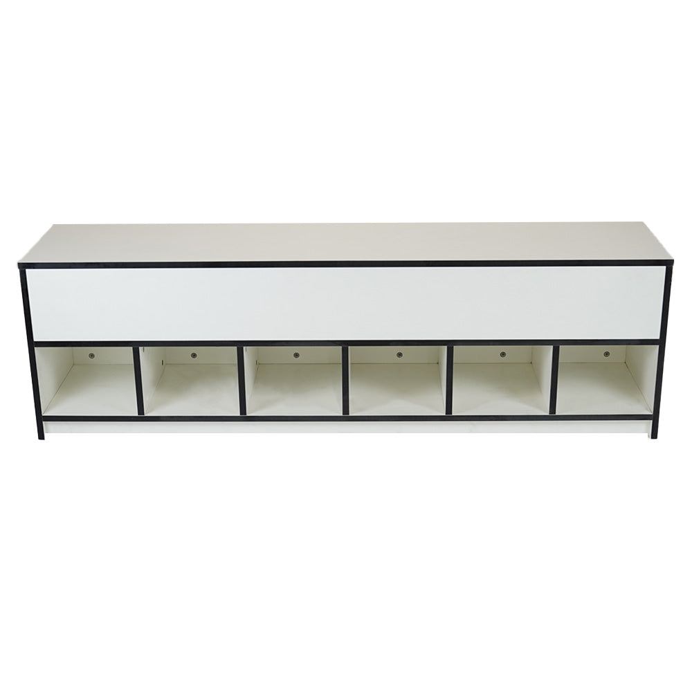 Seating benches for cleanrooms and laboratories