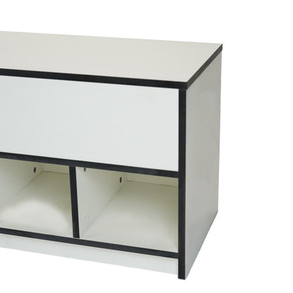 Seating benches for cleanrooms and laboratories