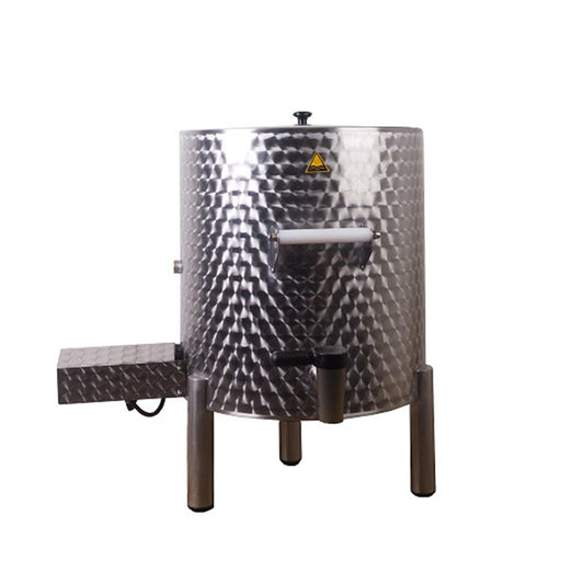 Electric commercial boiling pan with indirect heat