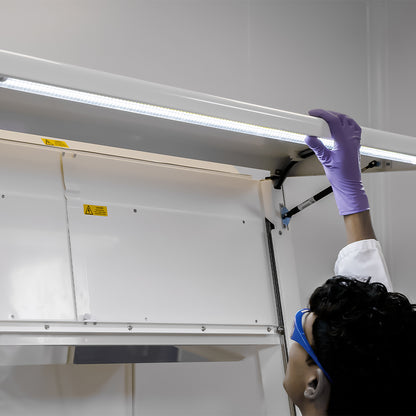 Monmouth Circulaire® fume cupboard with visionaire® touch screen