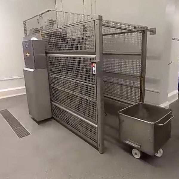 Automatic tote bin washer