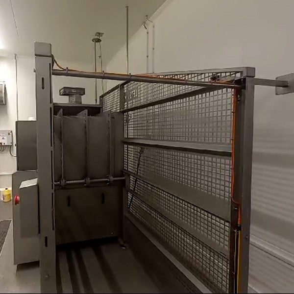 Automatic tote bin washer