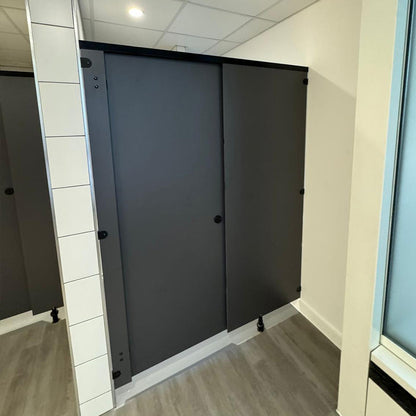 Washroom WC cubicles